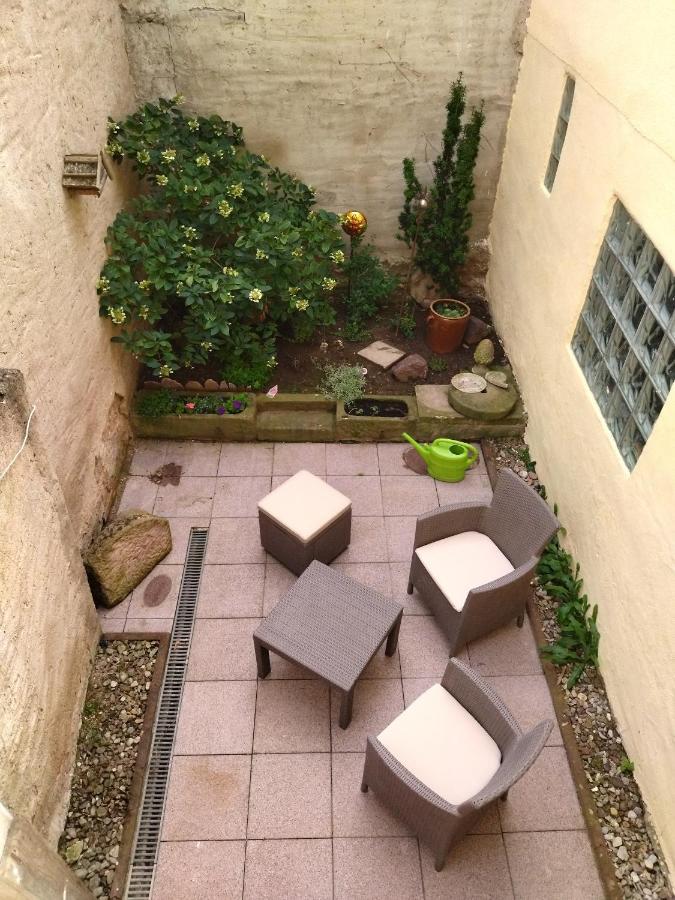 Schmal & Hoch - Willkommen Im Schmalsten Haus Von บาด ฟรังเคนเฮาเซน ภายนอก รูปภาพ
